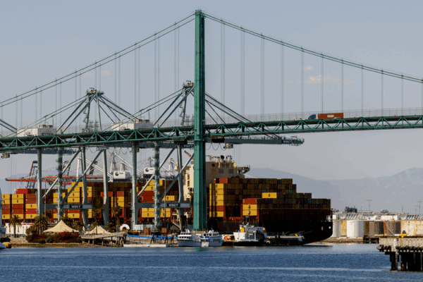 Tariff_Rollback_Sparks_300__Surge_in_Ocean_Cargo