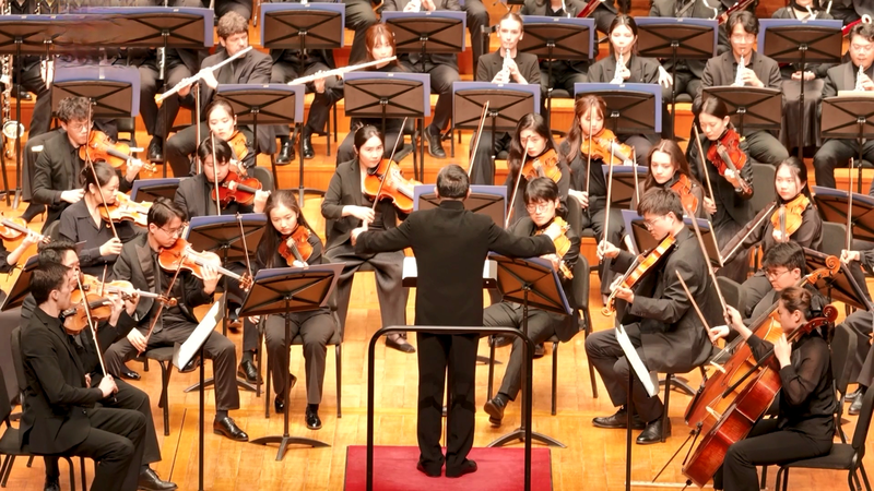 Tianjin_Juilliard_Orchestra_Lights_Up_Beijing_Stage_ video poster