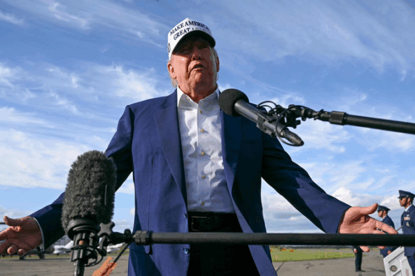 Trump Fires Off Harsh Criticism at Putin and Zelenskyy Trump_Fires_Off_Harsh_Criticism_at_Putin_and_Zelenskyy