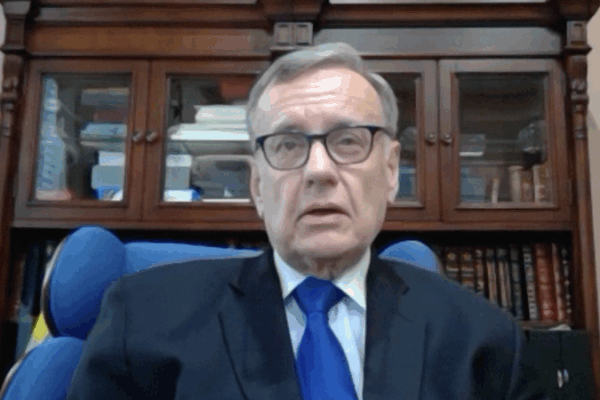 US Automakers Face Dramatic Impact Amid New Tariffs US_Automakers_Face_Dramatic_Impact_Amid_New_Tariffs video poster