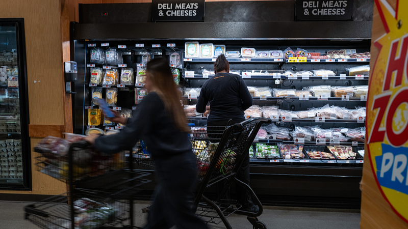 US_Consumers_Brace_for_Rising_Prices_Amid_Tariff_Concerns - News for amigos, by amigos US_Consumers_Brace_for_Rising_Prices_Amid_Tariff_Concerns