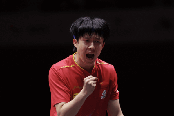 Wang Chuqin Rockets to Round of 16 at ITTF Champs Wang_Chuqin_Rockets_to_Round_of_16_at_ITTF_Champs