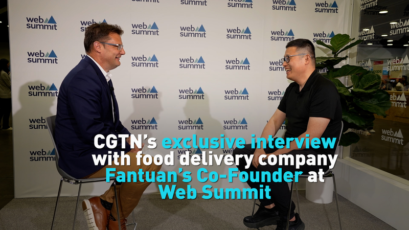 XVDEDCJHRFHT1DZ02VZ7 - News for amigos, by amigos Fantuan’s Yaofei Feng Sparks Food Delivery Buzz at Web Summit Vancouver! video poster