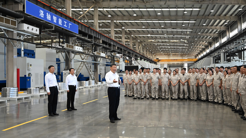 Xi Champions Stronger Manufacturing for Modernization Xi_Champions_Stronger_Manufacturing_for_Modernization video poster