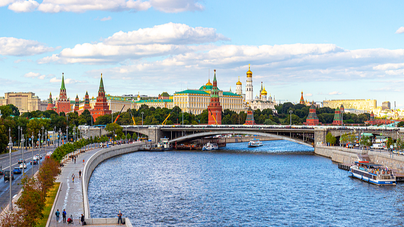 Xi_Jinping_Welcomed_in_Moscow__80th_Anniversary_Celebration video poster