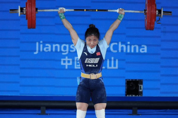 Zhang Haiqin Shines: Record-Breaking Performance at Asian Weightlifting Champs Zhang_Haiqin_Shines__Record_Breaking_Performance_at_Asian_Weightlifting_Champs