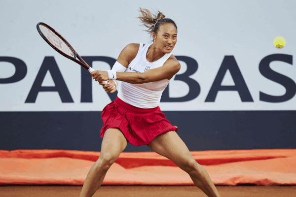 Zheng Qinwen Cruises into Italian Open Round of 16 Zheng_Qinwen_Cruises_into_Italian_Open_Round_of_16
