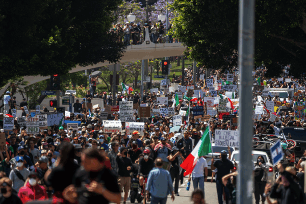 700_Marines_Mobilized_Amid_LA_Protest_Escalation