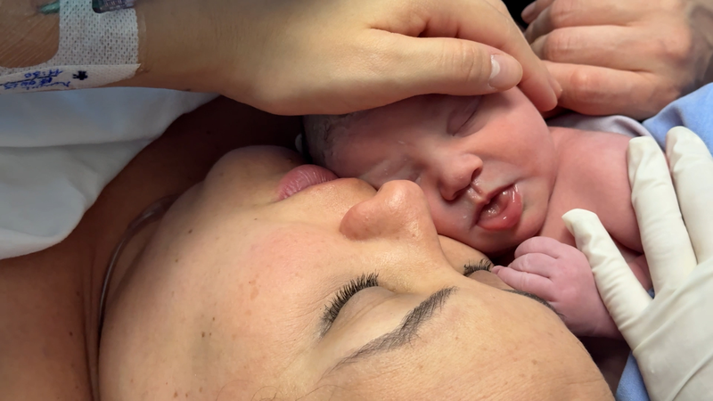 AI_Breakthrough__Mexico_Welcomes_the_First_Machine_Fertilized_Baby_ video poster