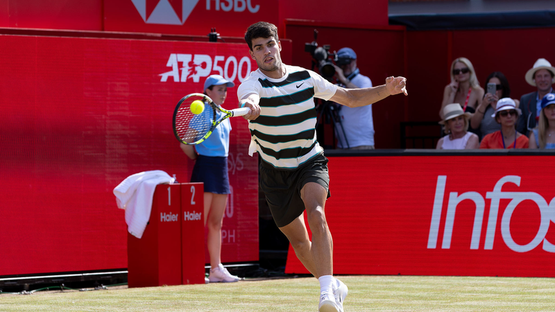 Alcaraz_Overcomes_Late_Scare_at_Queen_s_Club