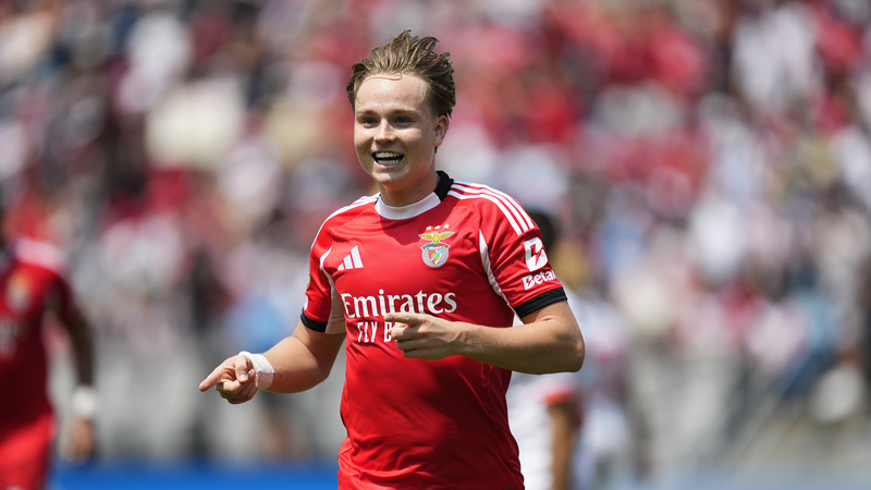 Benfica_Stuns_Bayern_1_0_in_Scorching_FIFA_Clash - News for amigos, by amigos Benfica_Stuns_Bayern_1_0_in_Scorching_FIFA_Clash