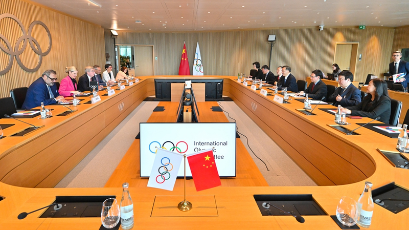 CMG_President_Boosts_Ties_with_IOC_Leaders_in_Lausanne - News for amigos, by amigos CMG_President_Boosts_Ties_with_IOC_Leaders_in_Lausanne