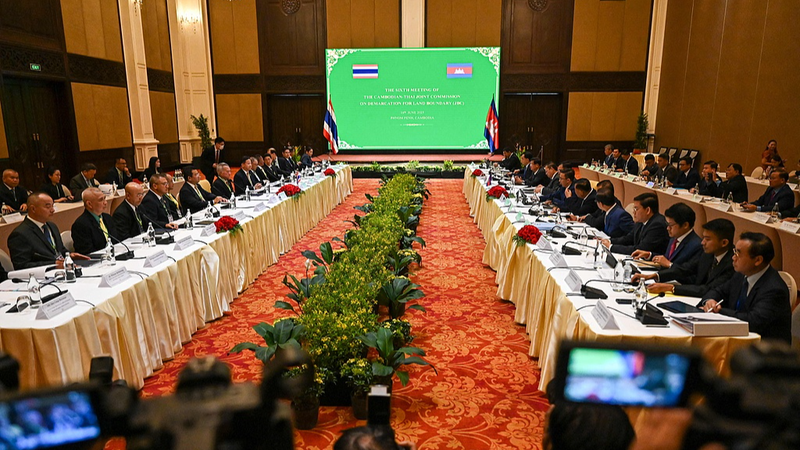 Cambodia Takes Dispute to ICJ Amid Tense Border Talks Cambodia_Takes_Dispute_to_ICJ_Amid_Tense_Border_Talks