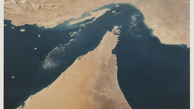 China_Urges_Global_Calm_Amid_Strait_of_Hormuz_Tensions