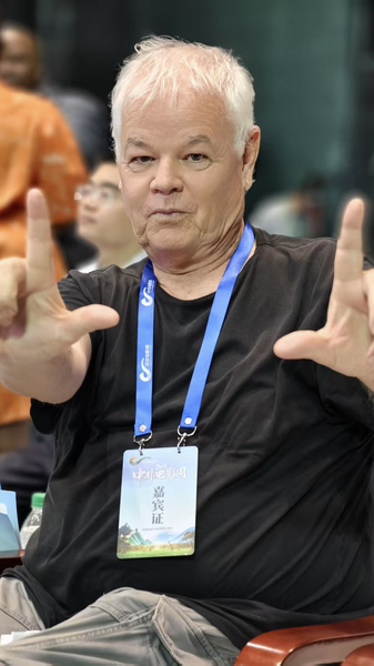 Darrell_Roodt_Champions_China_Africa_Film_Partnerships_poster - News for amigos, by amigos Darrell_Roodt_Champions_China_Africa_Film_Partnerships video poster