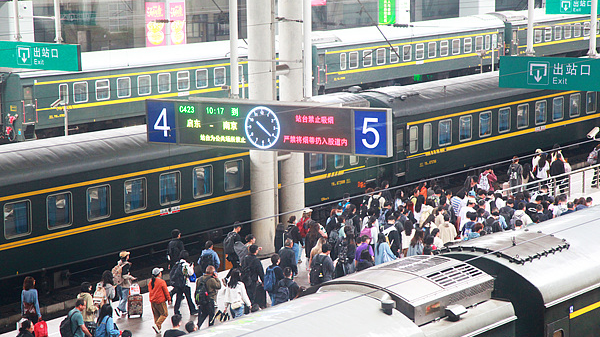 Dragon Boat Festival Boost: 78.75M Railway Trips on the Chinese mainland Dragon_Boat_Festival_Boost__78_75M_Railway_Trips_on_the_Chinese_mainland