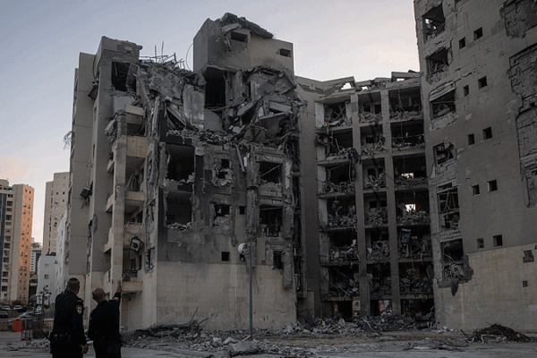 Fragile Ceasefire Holds in Israel-Iran Conflict Amid Global Caution Fragile_Ceasefire_Holds_in_Israel_Iran_Conflict_Amid_Global_Caution video poster