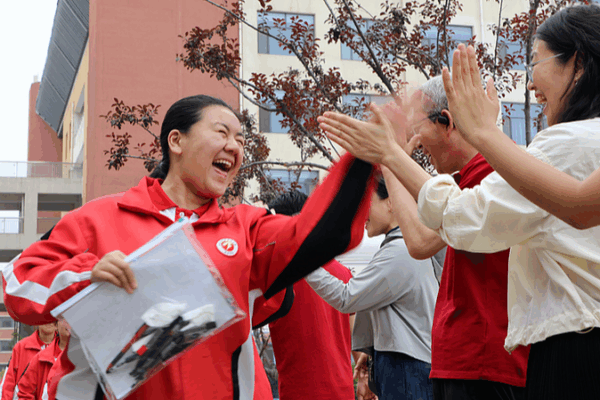 Gaokao 2025 Day 1: Tradition & Community Ignite Exam Spirit Gaokao_2025_Day_1__Tradition___Community_Ignite_Exam_Spirit