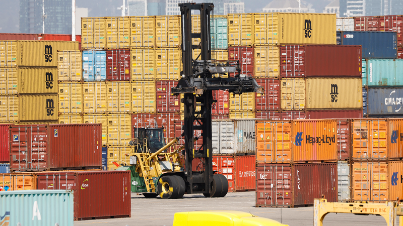 Global_Poll_on_China_U_S__Phone_Talks_Sparks_Debate