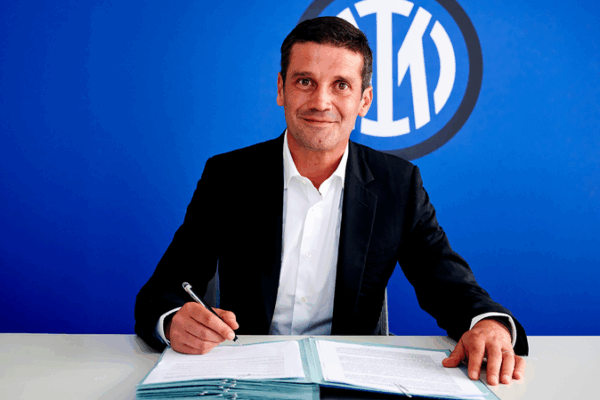 Inter Milan Bets on Rookie Chivu for a Fresh Era Inter_Milan_Bets_on_Rookie_Chivu_for_a_Fresh_Era