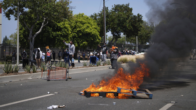 LA_Protests__Analyst_Blames_Trump_s_Policies_for_U_S__Divisions_poster - News for amigos, by amigos LA_Protests__Analyst_Blames_Trump_s_Policies_for_U_S__Divisions video poster