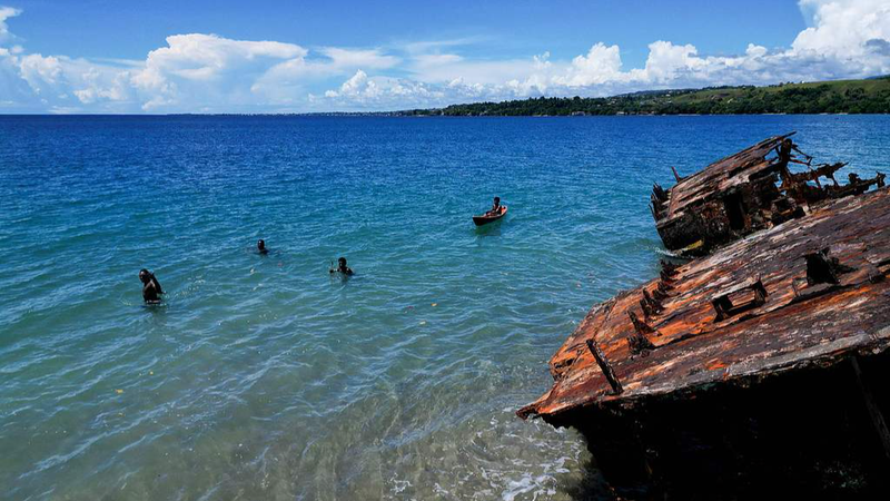 Pacific Islands Confront Plastic Crisis: Global Efforts Shine Pacific_Islands_Confront_Plastic_Crisis__Global_Efforts_Shine