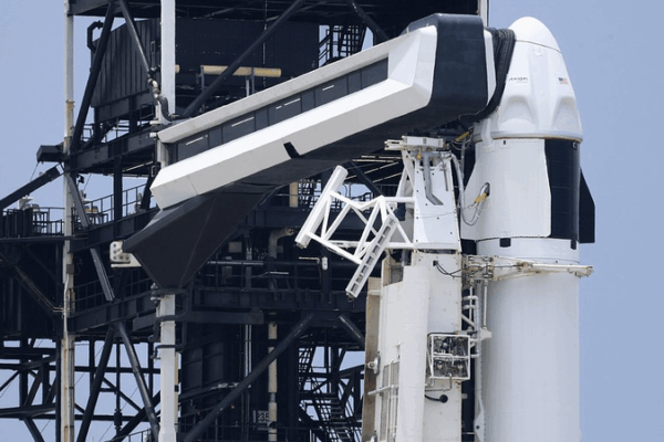 ISS Leak Delays Private Space Mission Safety 🚀 ISS Leak Delays Private Space Mission Safety 🚀