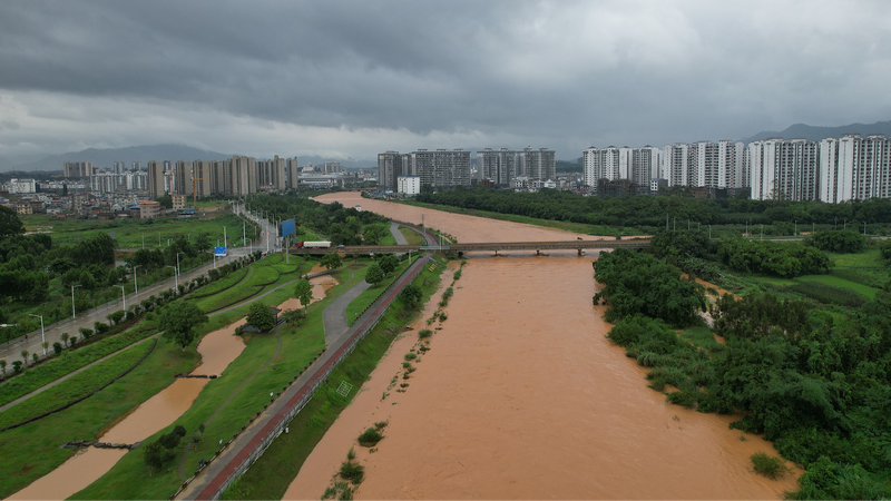 Red Alert: Mountain Torrents Threaten 6 Provinces on the Chinese Mainland Red_Alert__Mountain_Torrents_Threaten_6_Provinces_on_the_Chinese_Mainland