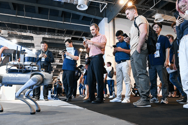 Shanghai Tech Fair Sparks Record AI Innovation Shanghai_Tech_Fair_Sparks_Record_AI_Innovation
