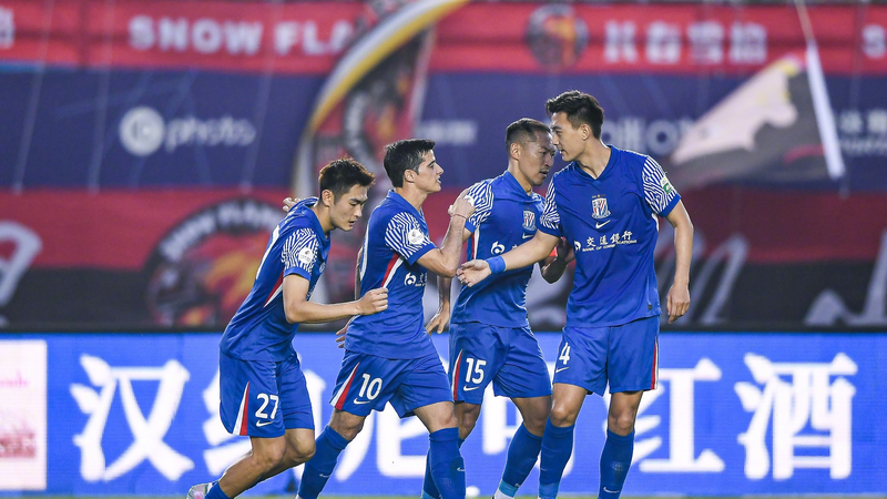 Shenhua_Triumphs_2_1_Over_Yatai_in_a_Thrilling_CSL_Clash_ - News for amigos, by amigos Shenhua_Triumphs_2_1_Over_Yatai_in_a_Thrilling_CSL_Clash_