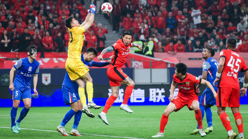 Shenhua_Triumphs_3_2_in_Thrilling_CFA_Cup_Derby