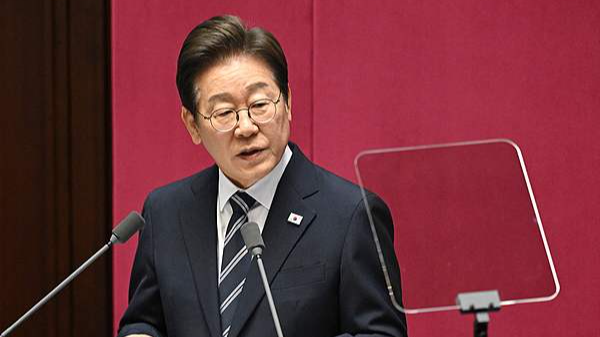 South Korean President Lee Names New Ministers & Secretaries South_Korean_President_Lee_Names_New_Ministers___Secretaries