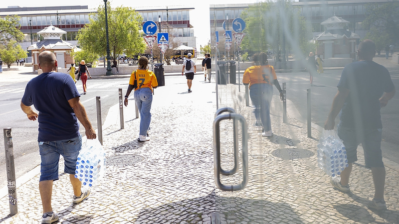 Southern_Europe_Sizzles_in_Record_Heatwave - News for amigos, by amigos Southern_Europe_Sizzles_in_Record_Heatwave