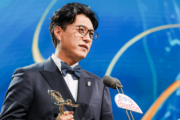 Star-Studded Magnolia Awards at 30th Shanghai TV Festival Star_Studded_Magnolia_Awards_at_30th_Shanghai_TV_Festival