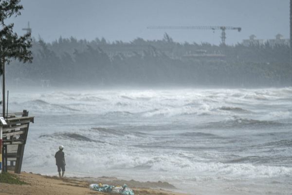 Typhoon Wutip Set to Hit Hainan: Strong Winds & Heavy Rains Ahead Typhoon_Wutip_Set_to_Hit_Hainan__Strong_Winds___Heavy_Rains_Ahead