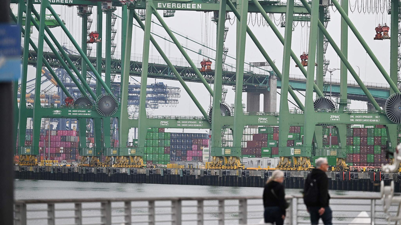 US_Economy_Faces_Turbulence__Imports__Inflation___Geopolitics - News for amigos, by amigos US_Economy_Faces_Turbulence__Imports__Inflation___Geopolitics