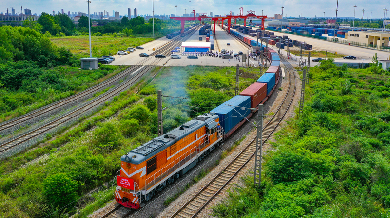 Xi___Central_Asian_Leaders_Launch_Cooperation_Hubs