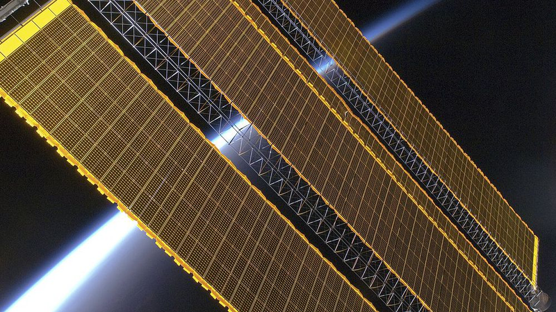 08J4QZRZGW8F3E7MQ9KC - News for amigos, by amigos GalaxySpace Rolls Out Water Bottle-Sized Solar Wing 🚀
