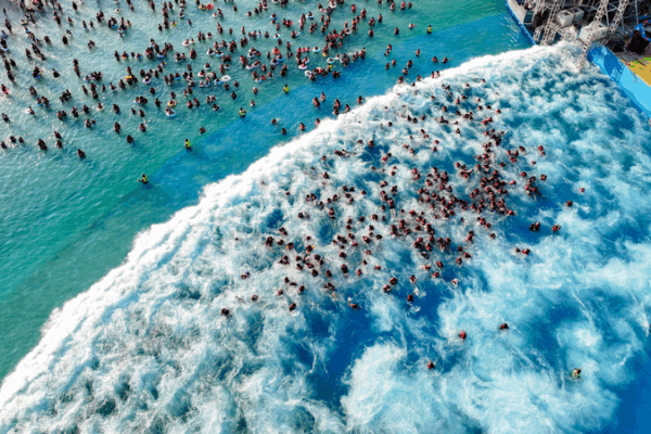 Beat the Heat: Zhengzhou Water Park Offers Splashy Summer Relief Beat_the_Heat__Zhengzhou_Water_Park_Offers_Splashy_Summer_Relief