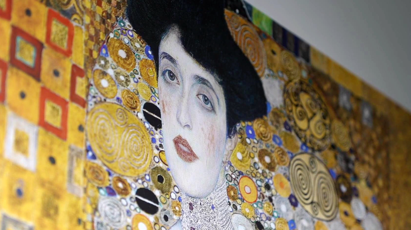 Beijing_Digital_Art_Exhibit_Celebrates_Klimt_s_Legacy video poster