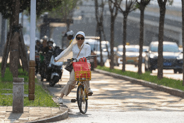 Beijing Flood Control Measures Amid Heavy Rainstorm Alert Beijing_Flood_Control_Measures_Amid_Heavy_Rainstorm_Alert