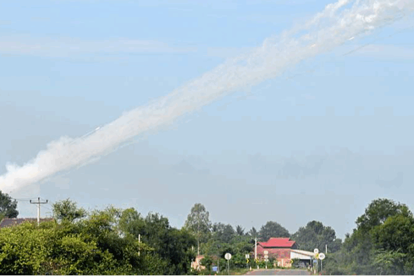 Cambodia_Bans_Flights_Over_Conflict_Zones_near_Thailand