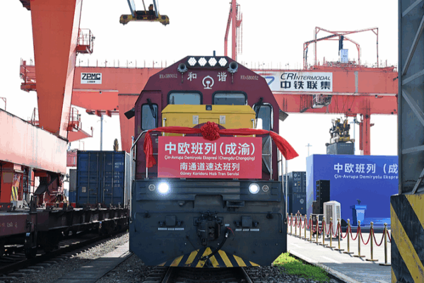 China-EU Talks: Reviving Trade, Climate Action & Trust Amid Uncertainty China_EU_Talks__Reviving_Trade__Climate_Action___Trust_Amid_Uncertainty