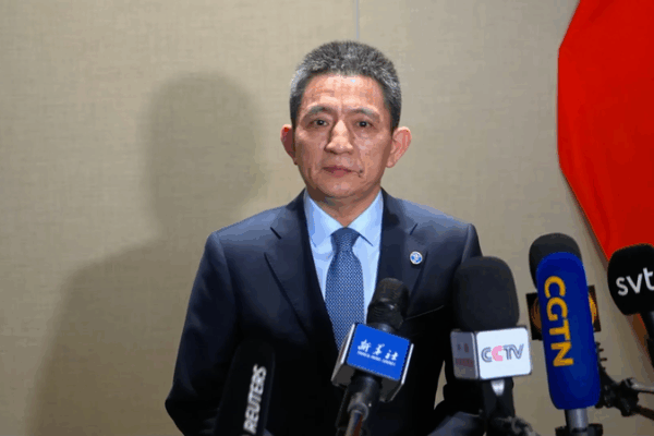 China_Hails_Stockholm_U_S__Trade_Talks_as_Constructive