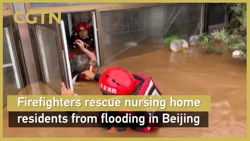Heroic_Firefighters_Save_48_Nursing_Home_Residents_in_Beijing_Flood video poster