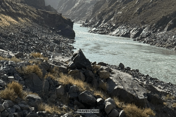 Discover Yarlung Zangbo Canyon: Earth’s Deepest Rift Discover Yarlung Zangbo Canyon: Earth’s Deepest Rift