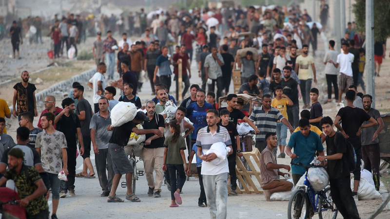Middle East at a Crossroads: Crises Converge Middle_East_at_a_Crossroads__Crises_Converge