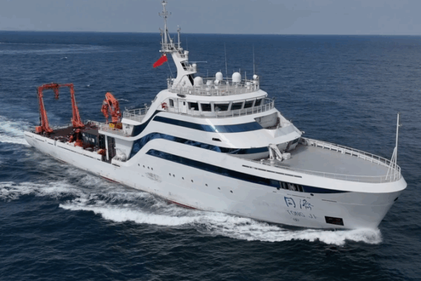 New Intelligent Vessel ‘Tongji’ Pioneers Marine Research New_Intelligent_Vessel__Tongji__Pioneers_Marine_Research