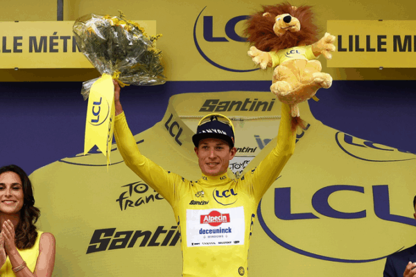 Philipsen Shines in Stage 1 Sprint at the Tour de France Philipsen_Shines_in_Stage_1_Sprint_at_the_Tour_de_France
