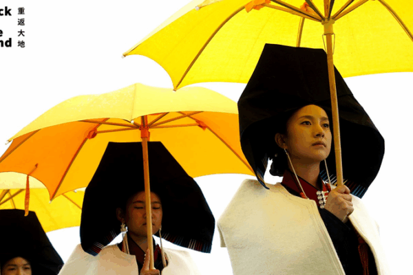 Radiant Yellow Umbrellas: Yi Women Celebrate Heritage in Butuo Radiant_Yellow_Umbrellas__Yi_Women_Celebrate_Heritage_in_Butuo